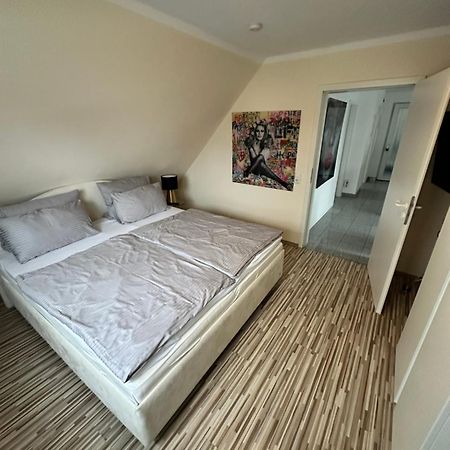 Zwei Ferienwohnungen Anker Max 5 Personen & Leuchtturm Max 4 Personen, Direkt In Steinhude Scheunenviertel, Balkon, Wlan , Privater Parkplatz, Wallbox Buitenkant foto